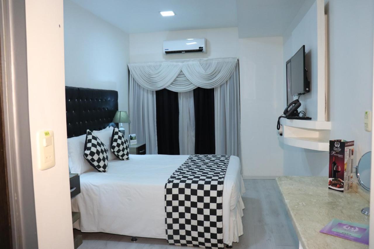 Hotel Luxsur Encarnación Zewnętrze zdjęcie