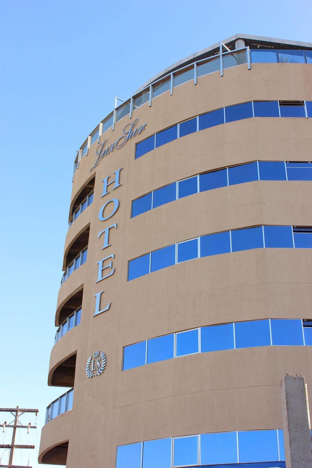 Hotel Luxsur Encarnación Zewnętrze zdjęcie