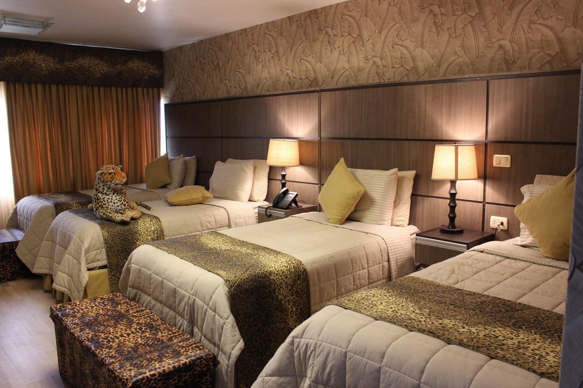Hotel Luxsur Encarnación Zewnętrze zdjęcie