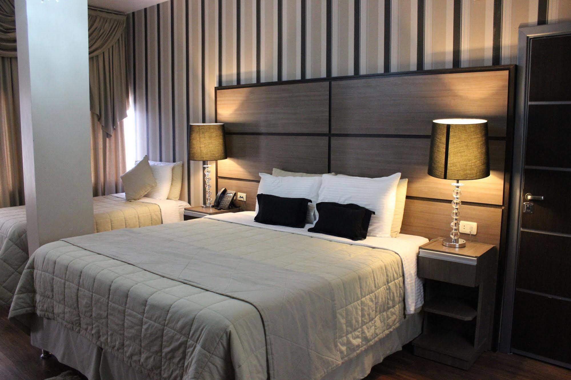 Hotel Luxsur Encarnación Zewnętrze zdjęcie