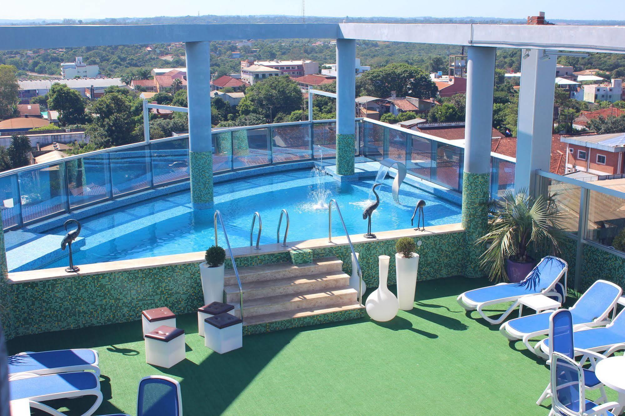 Hotel Luxsur Encarnación Zewnętrze zdjęcie