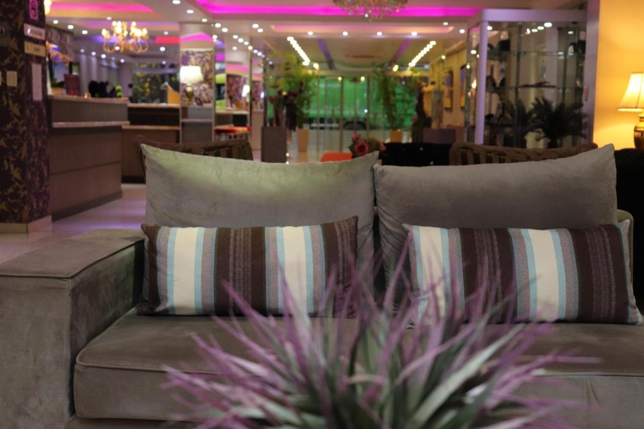 Hotel Luxsur Encarnación Zewnętrze zdjęcie
