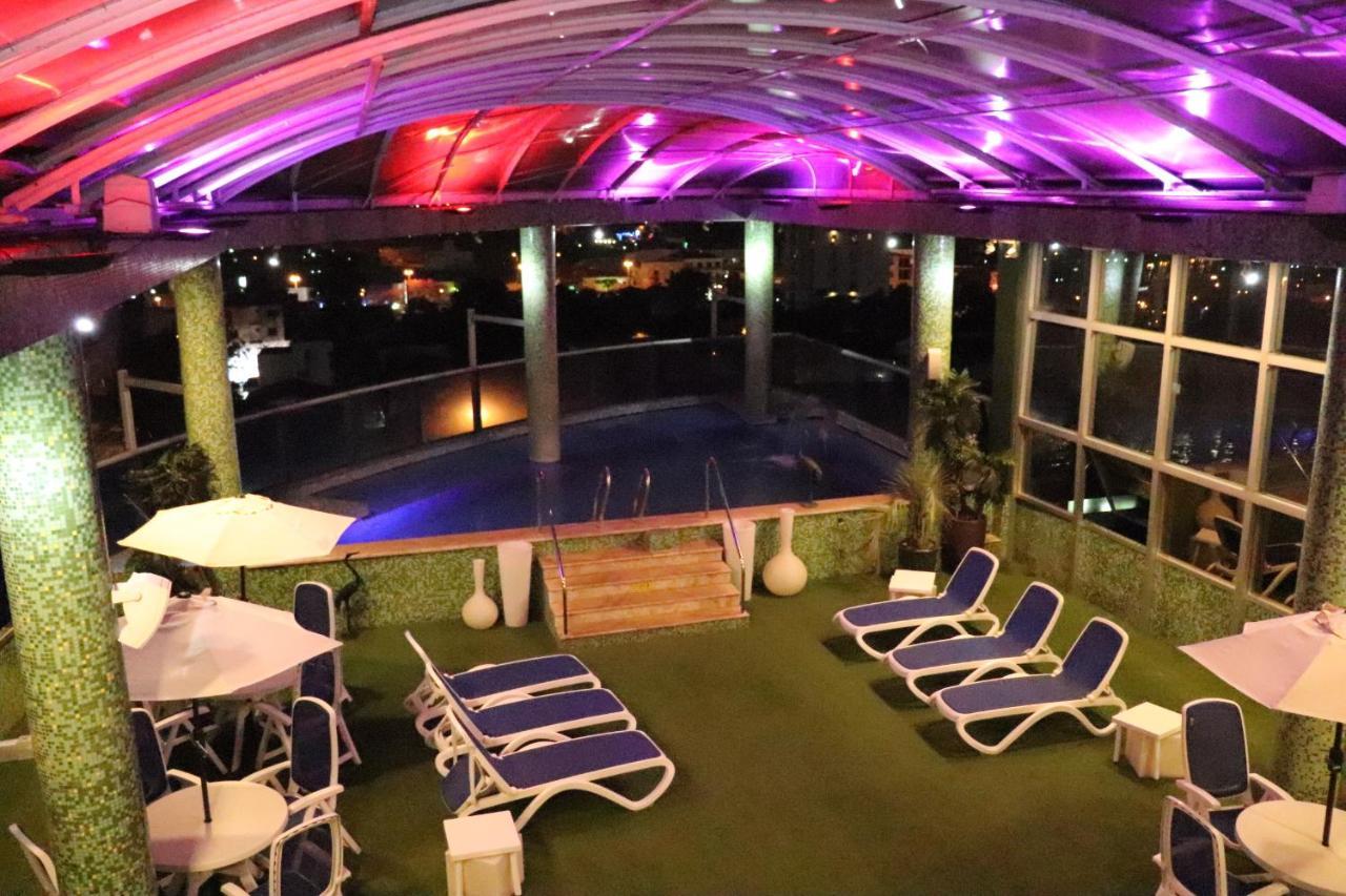 Hotel Luxsur Encarnación Zewnętrze zdjęcie