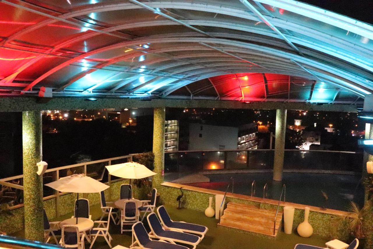 Hotel Luxsur Encarnación Zewnętrze zdjęcie