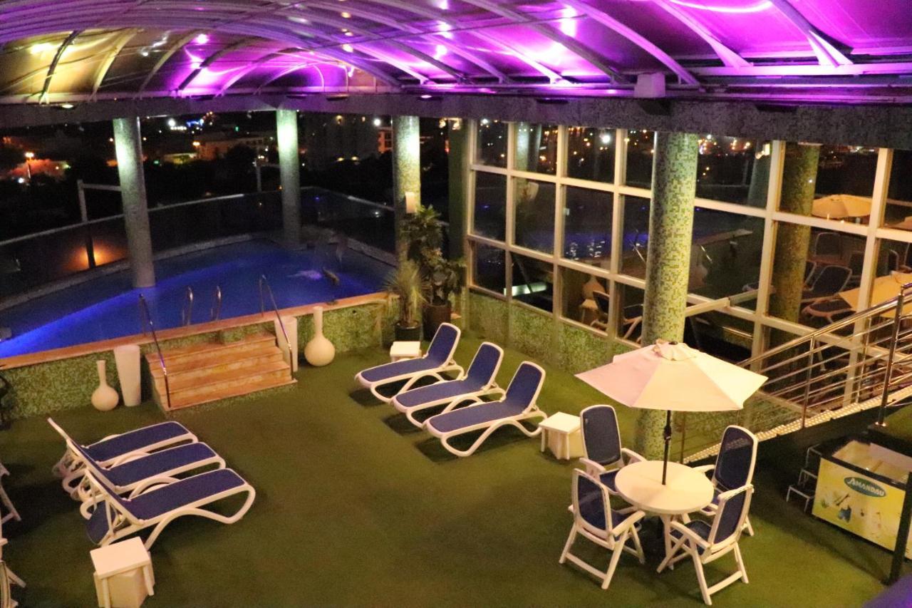 Hotel Luxsur Encarnación Zewnętrze zdjęcie