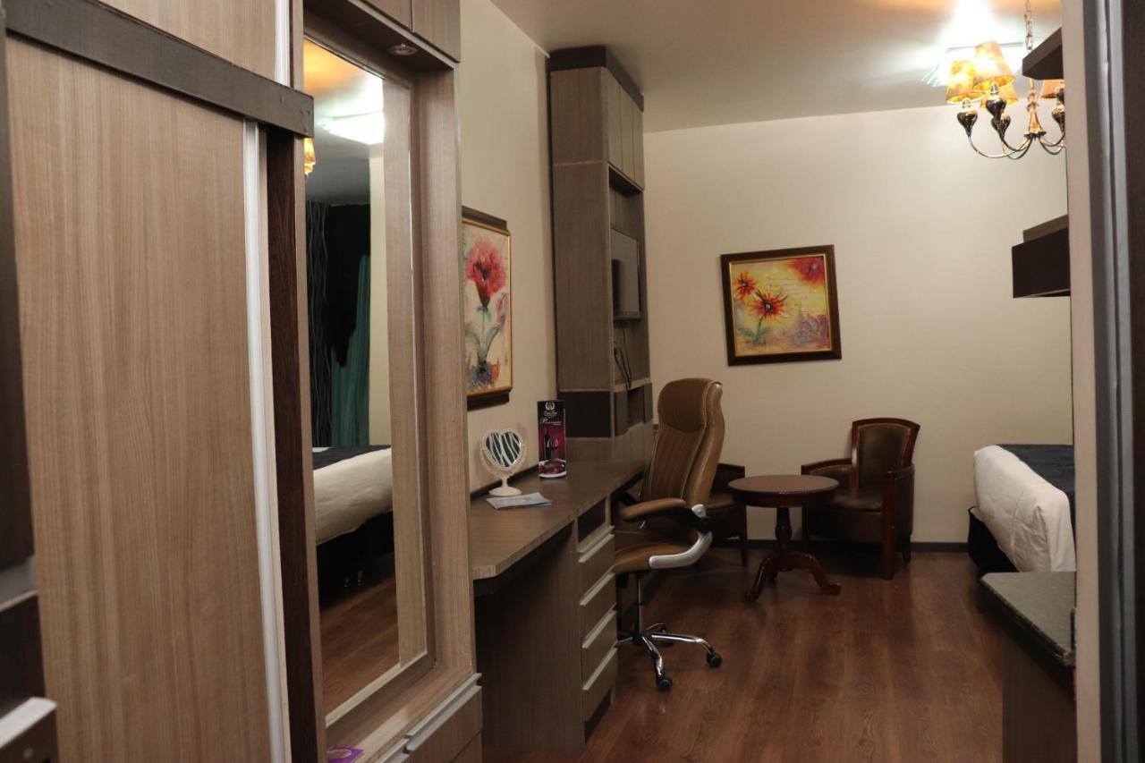 Hotel Luxsur Encarnación Zewnętrze zdjęcie
